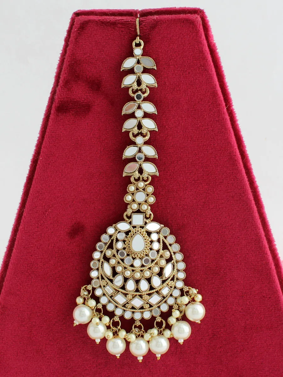 Amyra Mirror Maang Tikka